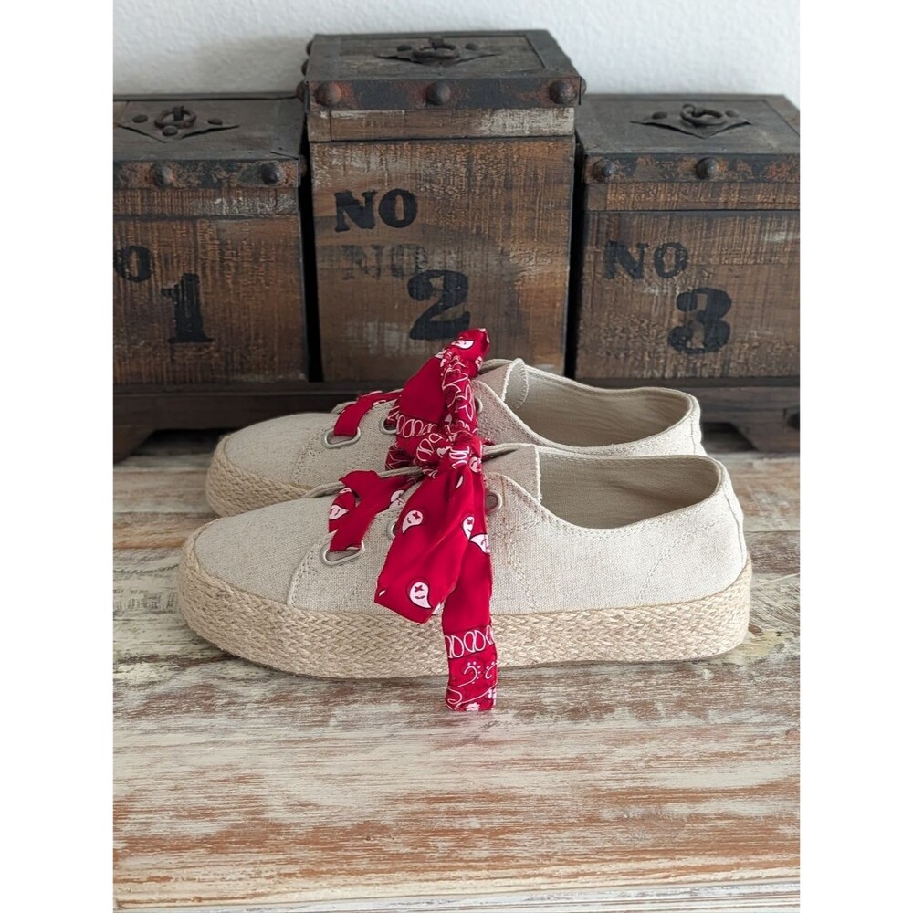 Madden Girl Mimii Bandana Lace Espadrille Platform Sneakers Oatmeal Multi Size 8 - Picture 2 of 6
